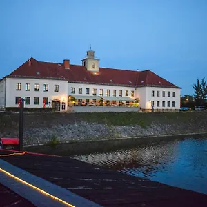  Gasthuis Restaurant Und Alberthafen Duitsland