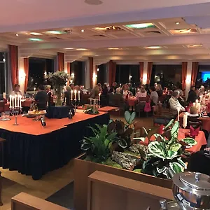 **** Hotel Rheinterrasse Benrath Duitsland