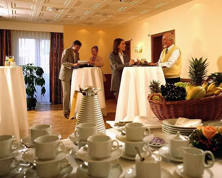 Hotel Harheimer Hof Frankfurt am Main 4*,  Németország